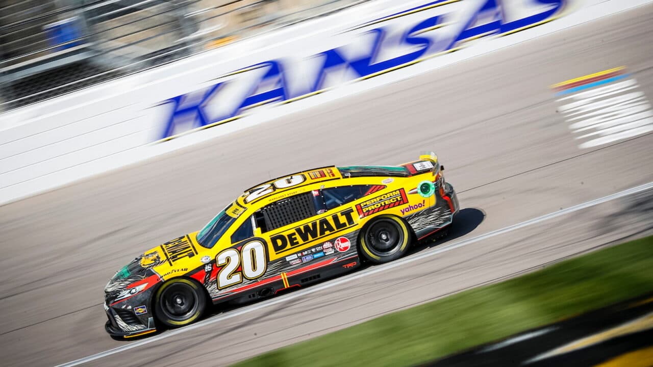 hero image for Starting Lineup: NASCAR Cup Series Hollywood Casino 400 at Kansas