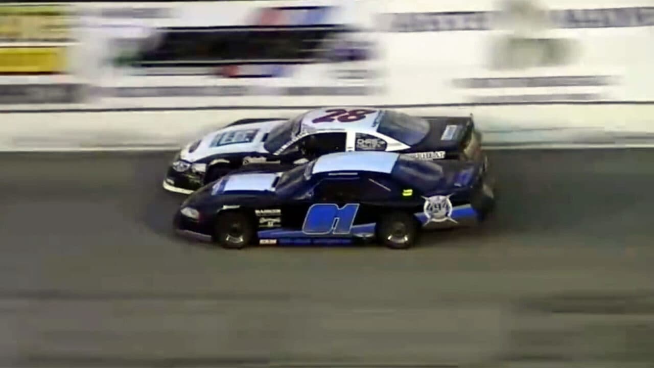 hero image for Bernhagen Edges Gutknecht For Fourth Straight Slinger Win