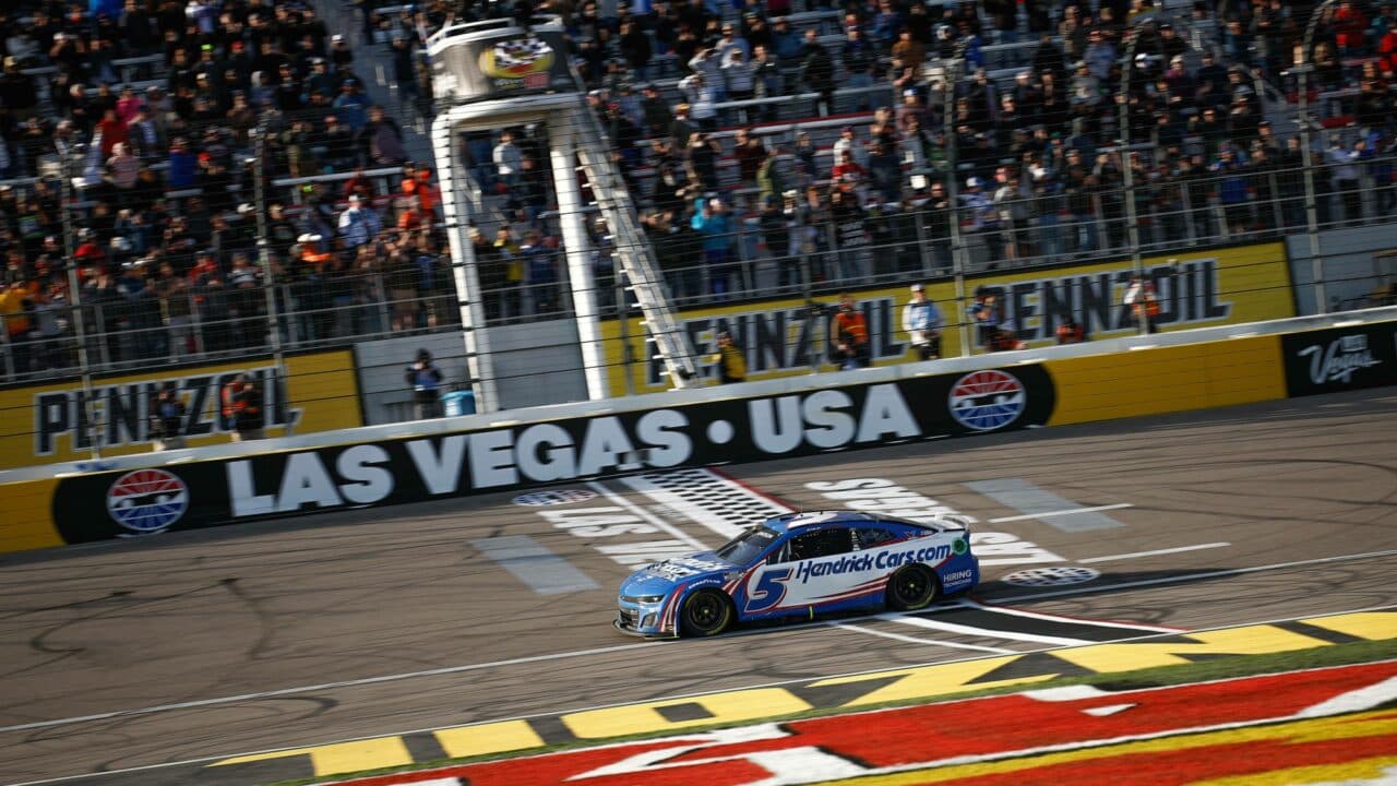 hero image for Kyle Larson Dominates Pennzoil 400; Goes Back-to-Back at Las Vegas