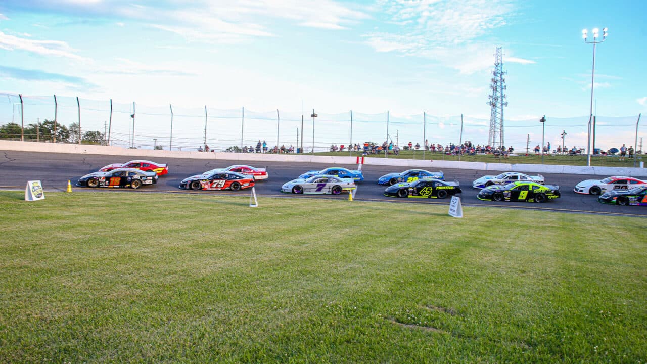hero image for Push Toward Championship Intensifies for JEGS/CRA All-Stars Tour