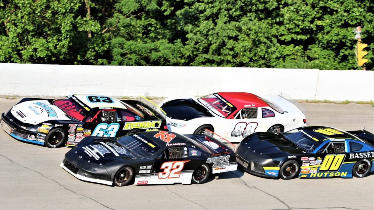 hero image for CRA Late Model Sportsman Ready to Hit the High Banks of Winchester