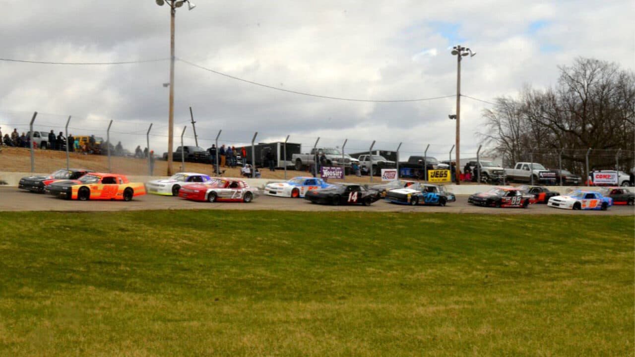 hero image for CRA Street Stocks Begin 2023 Campaign Sunday at Shadybowl Speedway