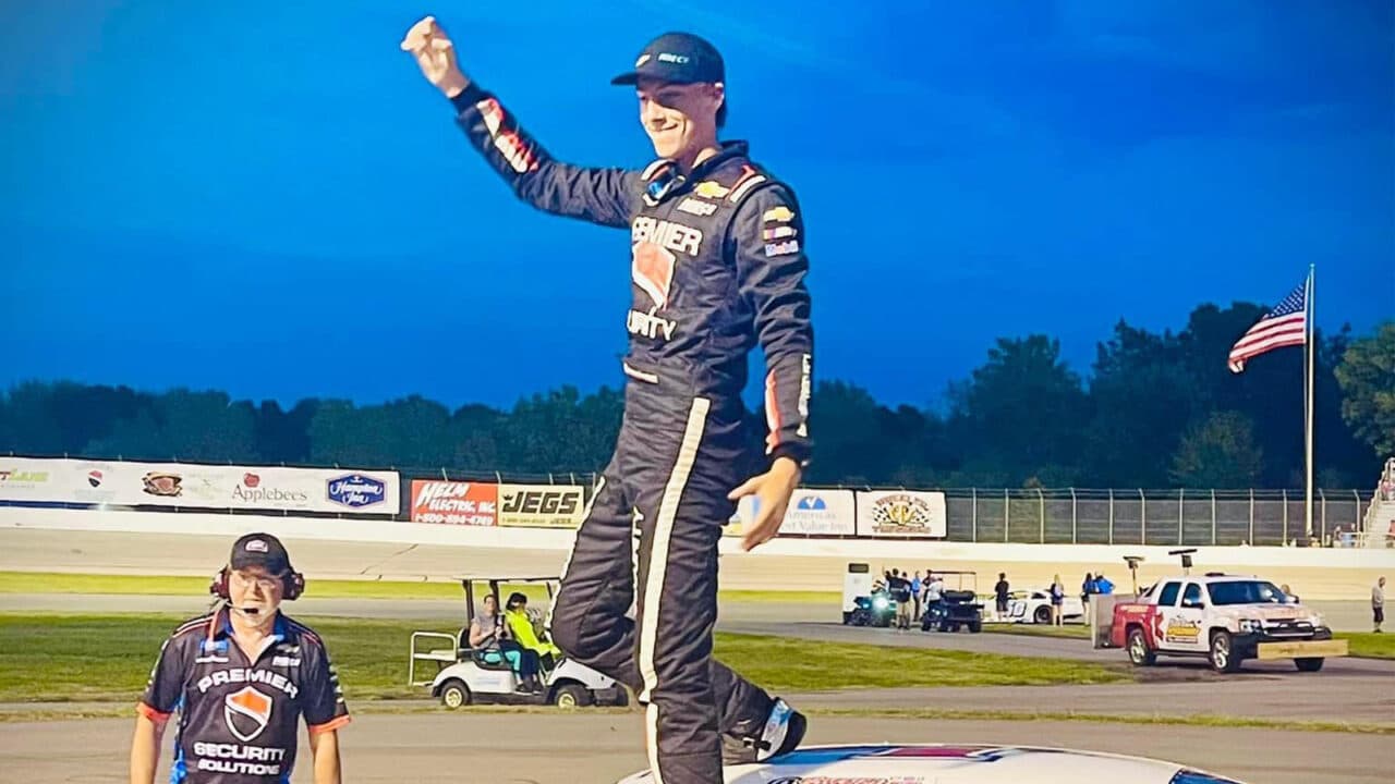 hero image for Hocevar Claims JEGS/CRA Triple Crown Finale at Birch Run