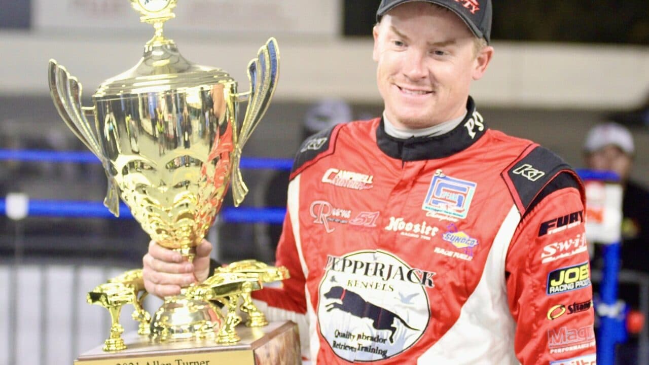 hero image for Thorn Stays Perfect with Snowflake 100 Victory