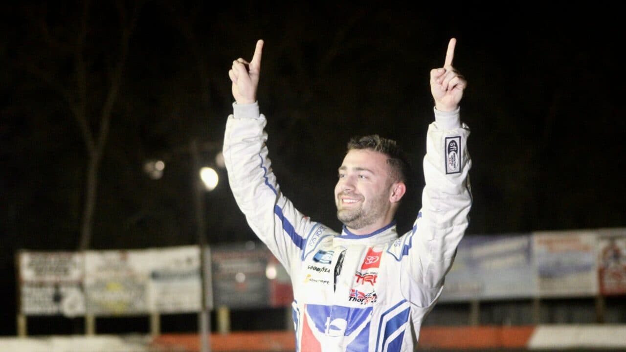 hero image for Majeski Outduels Pollard in Inaugural SRL National Race