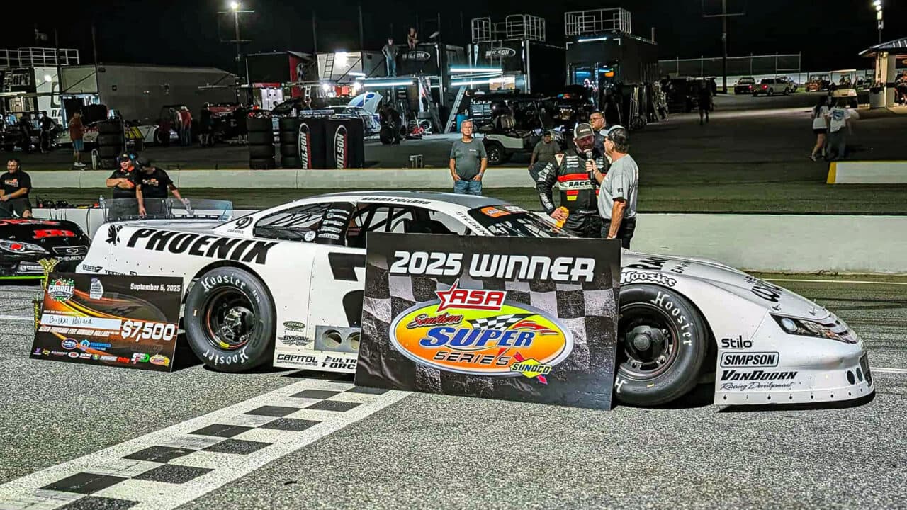 hero image for Bubba Pollard Paints High Lane On Path to Win in Cordele 75-Lap Friday Feature