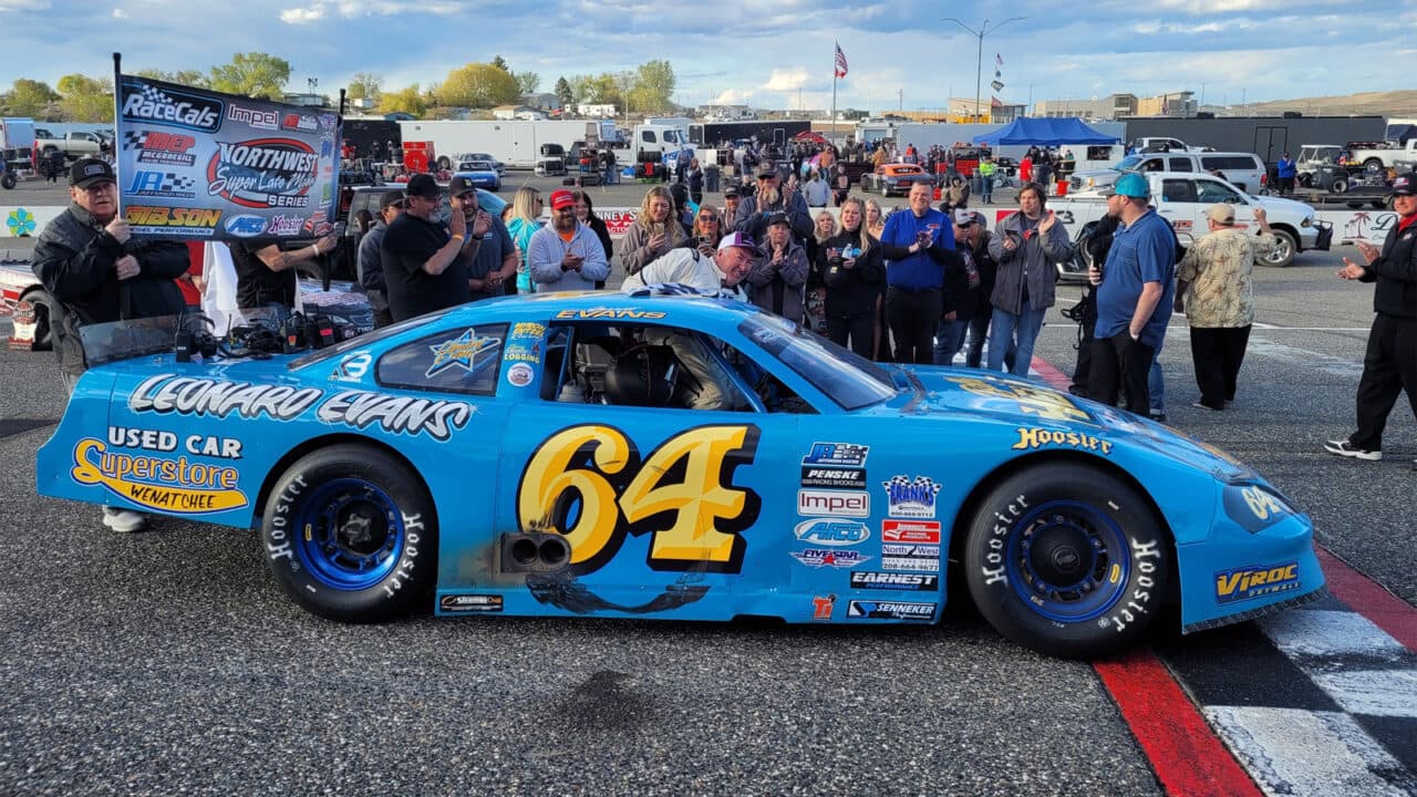 hero image for 56th Annual Apple Cup Opens Northwest Super Late Model Series Season