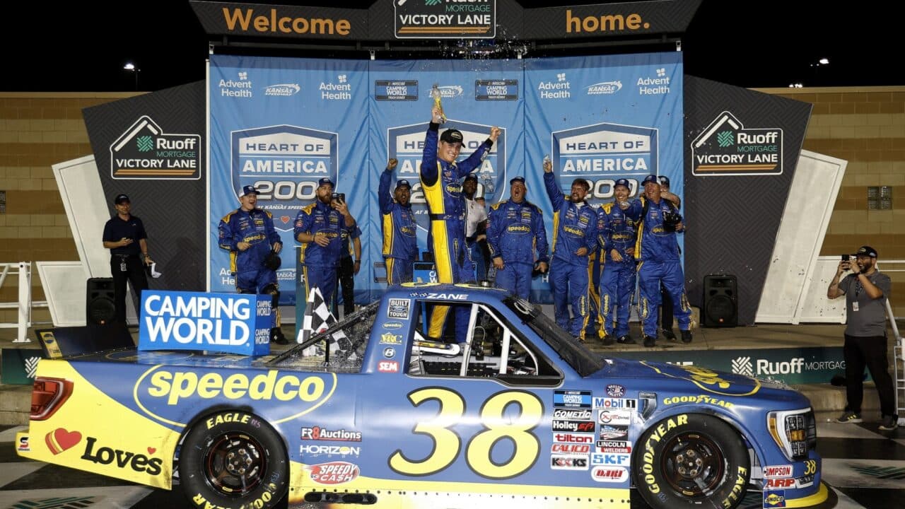 hero image for Zane Smith Holds Off Ty Majeski to Win at Kansas