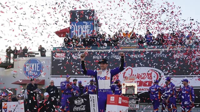 Hamlin Wins RIR