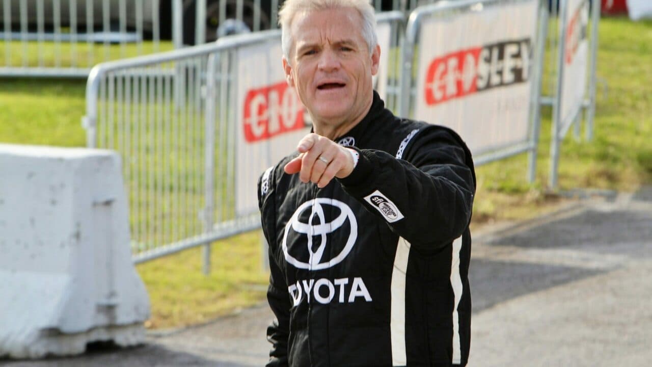 hero image for Kenny Wallace & Ken Schrader Take on Nashville
