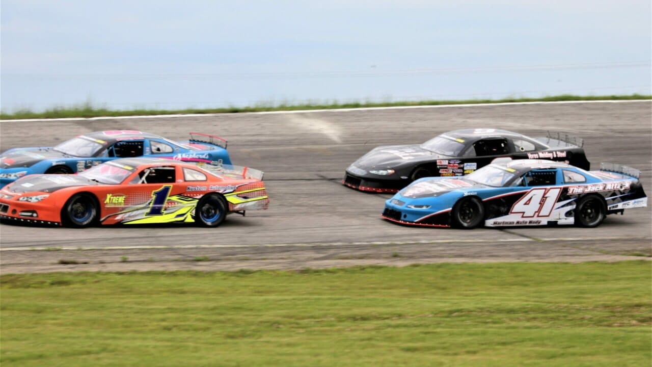 hero image for CRA Late Model Sportsman Kicking Off Season This Weekend