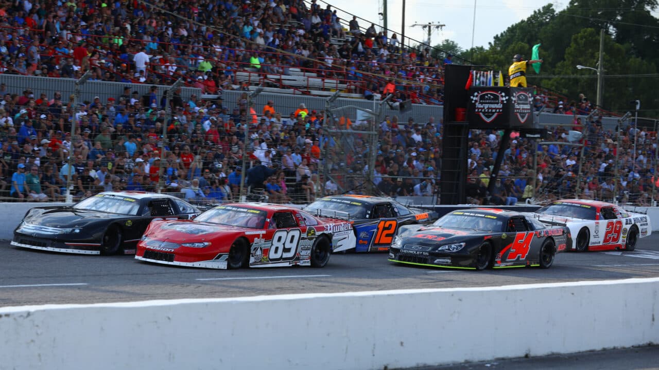 hero image for Racing Returns to Nashville Fairgrounds Speedway April 2