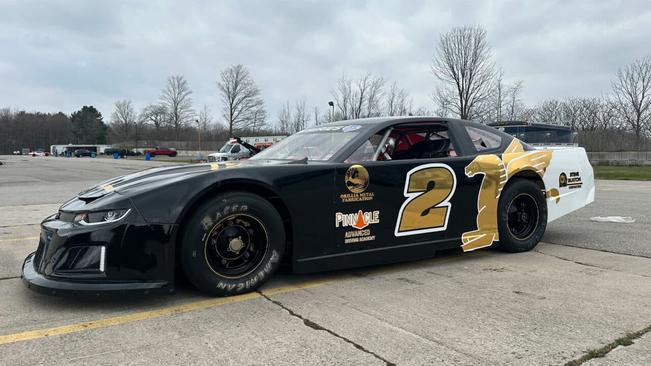 hero image for Kendra Adams Goes For Gold in Mobil 1 Pro Late Model Debut