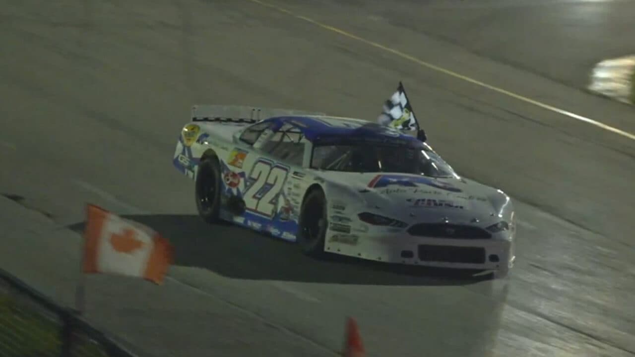 hero image for Kyle Steckly Dominates APC United Late Model Series at Flamboro