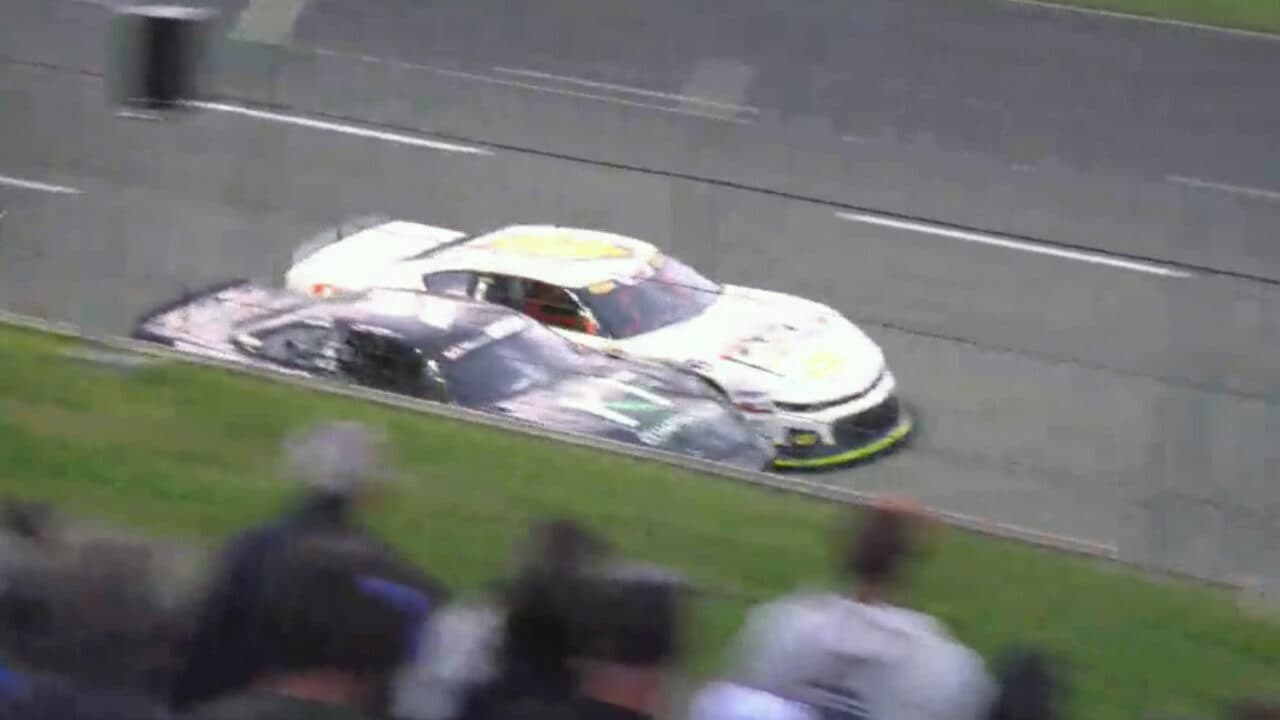 hero image for Photo Finish Decides Milton CAT American-Candian Tour CAN-AM 200 at Montmagny