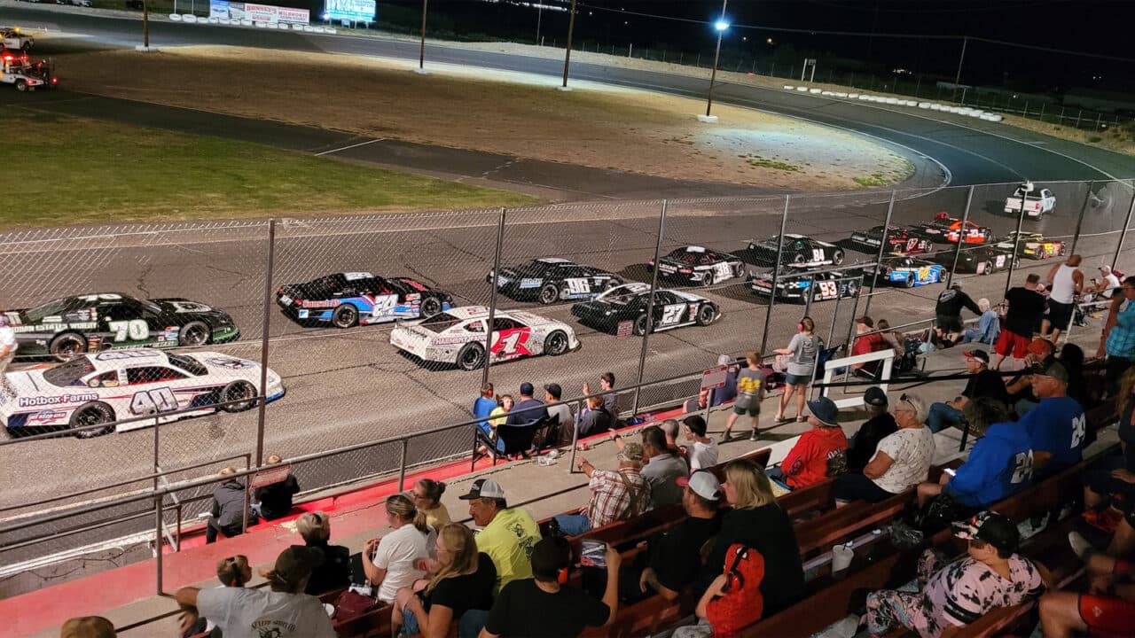 hero image for Northwest Super Late Models Prepare for Labor Day Spectacular