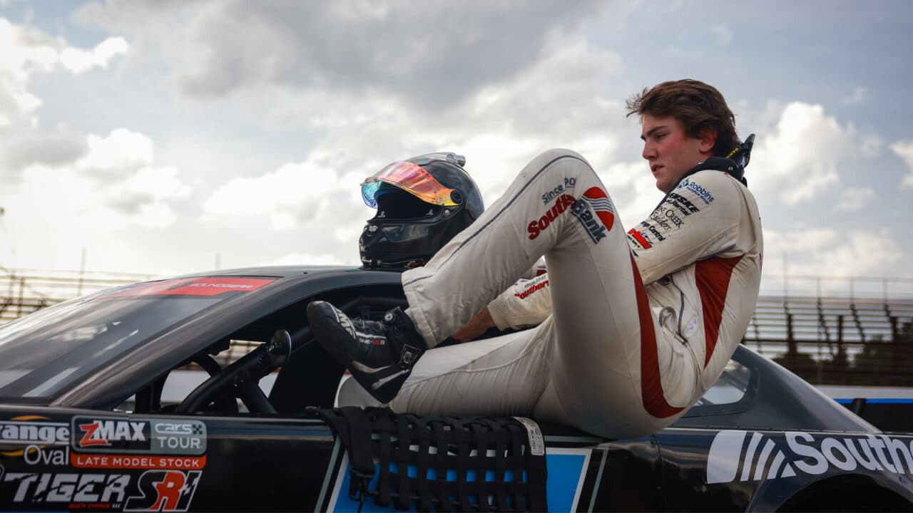 hero image for Parker Eatmon To Complete 2025 zMAX CARS Tour Schedule With Hettinger Racing