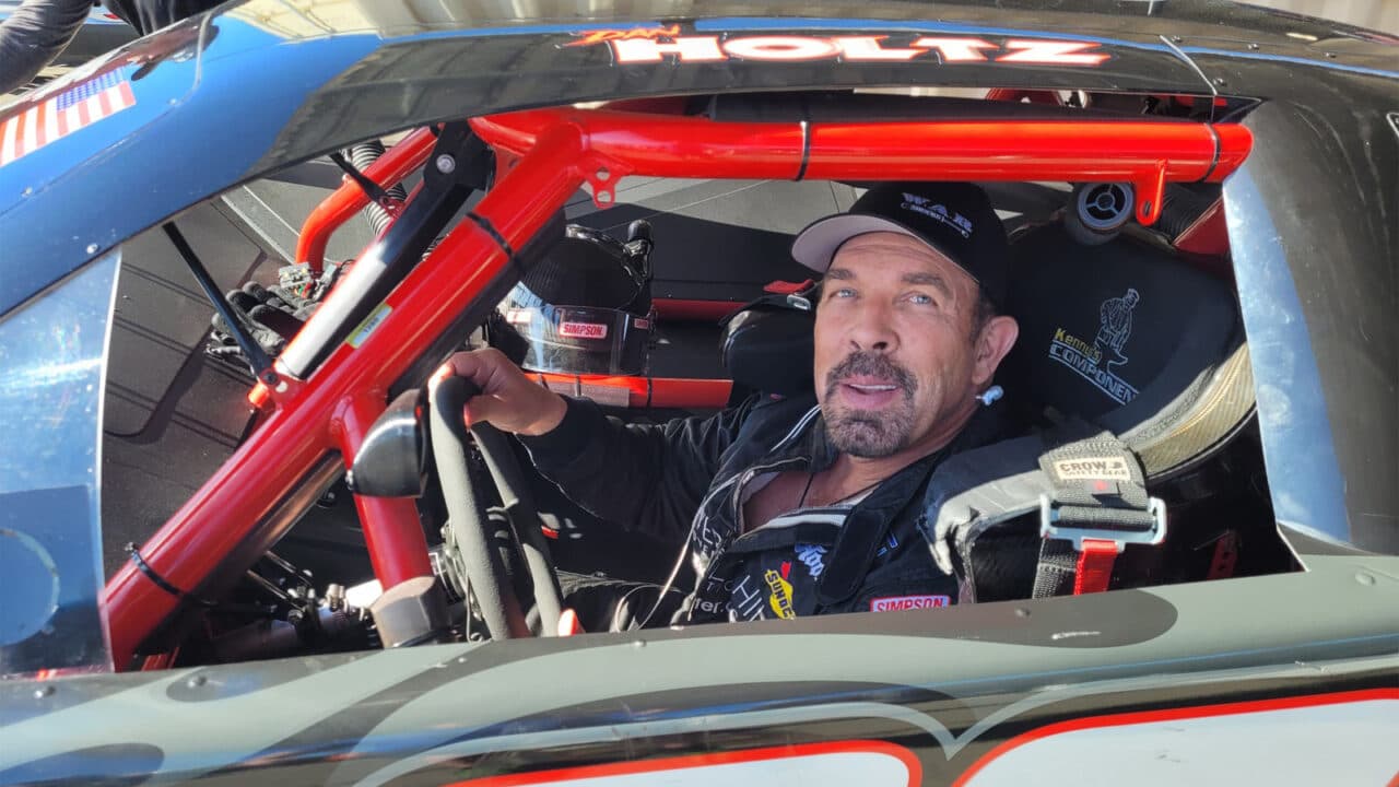 hero image for Dan Holtz Looking for More Bakersfield Success at Winter Showdown