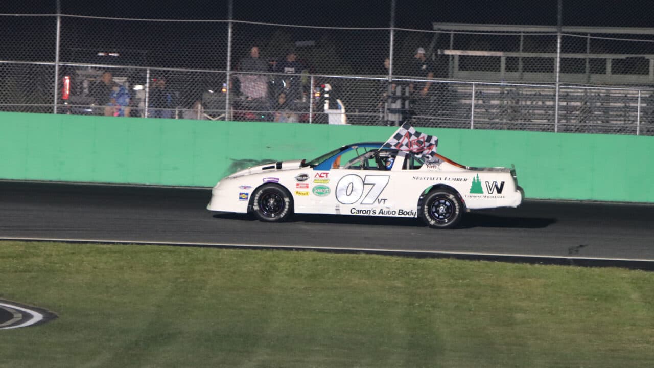 hero image for Sam Caron Goes Lights Out on Myers Container Round #1 at Thunder Road
