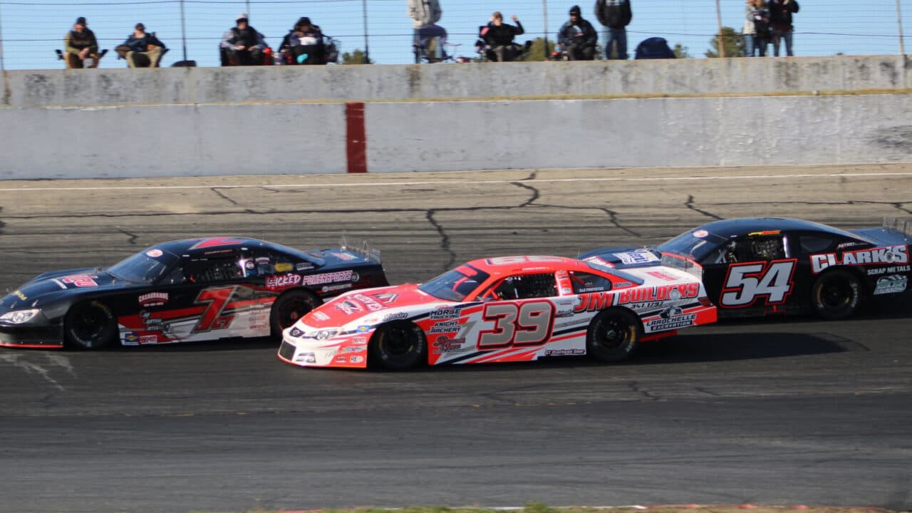 hero image for Watch an Action-Packed Weekend on RacingAmerica.TV April 5-7