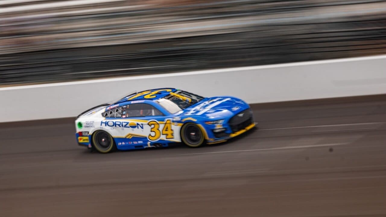 hero image for Horizon Hobby Returns to Front Row Motorsports as Two-Race Sponsor of Michael McDowell in 2024