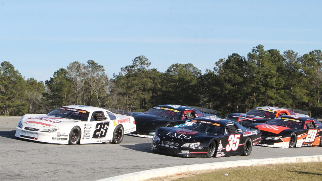 hero image for Five Star Race Car Bodies to Support ASA Southern Super Series