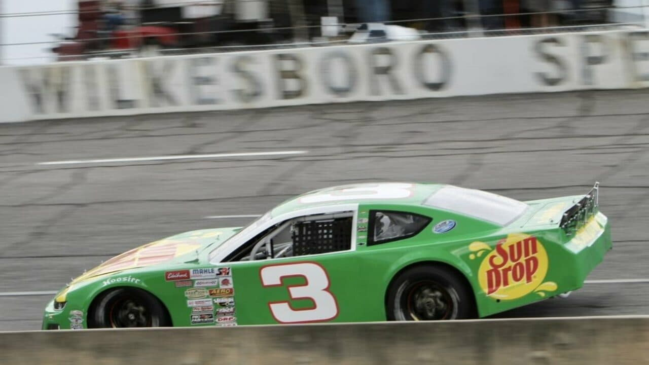 hero image for Why Wilkesboro is the Biggest Race in CARS Tour History
