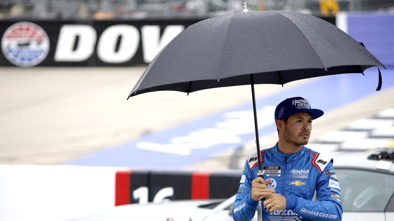hero image for NASCAR Cup Series Wurth 400 at Dover Postponed to Monday at 12PM ET