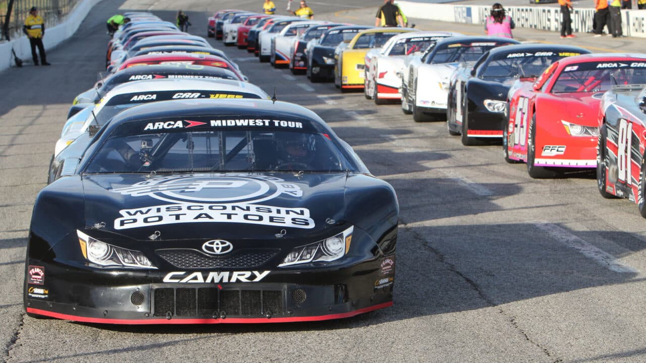 hero image for Preliminary Entry List Released for All American 400