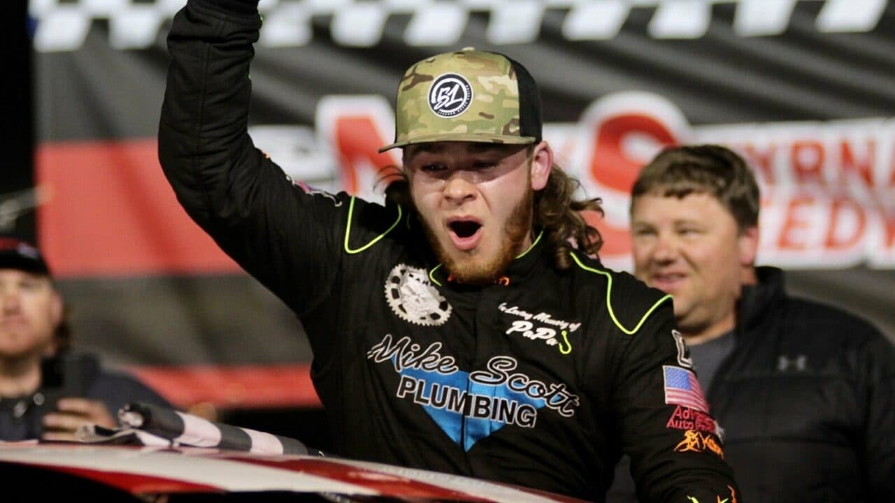 hero image for Michael Hinde Stays Hot with Pro Late World Series Victory