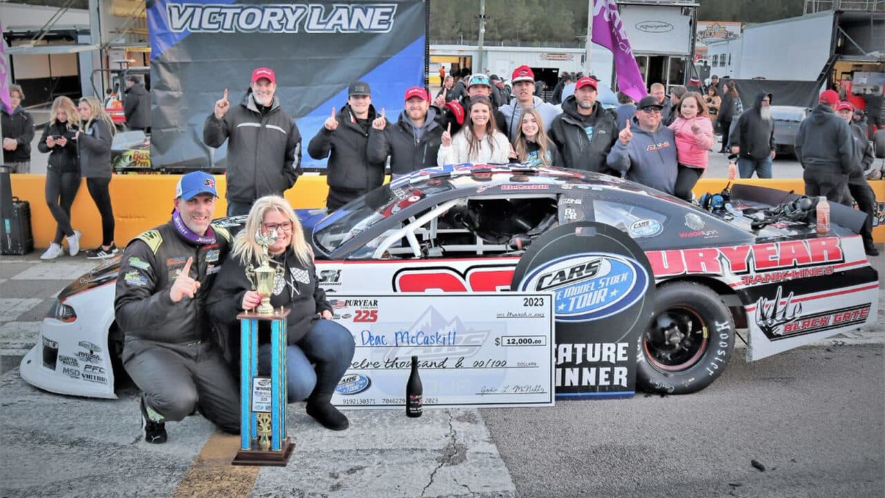 hero image for Deac McCaskill, Mike Hopkins Take Victories in CARS Tour Opener