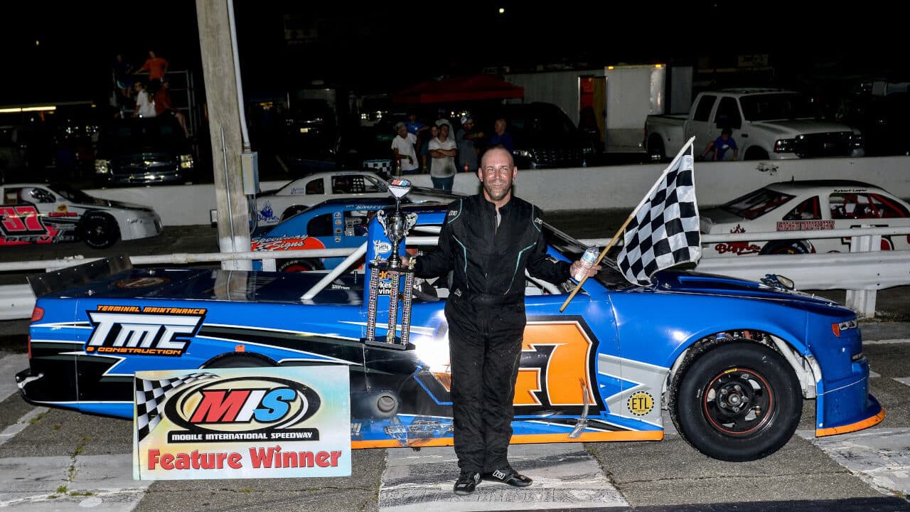 hero image for Dustin Bryson Picks up third win of 2022 at Mobile International Speedway