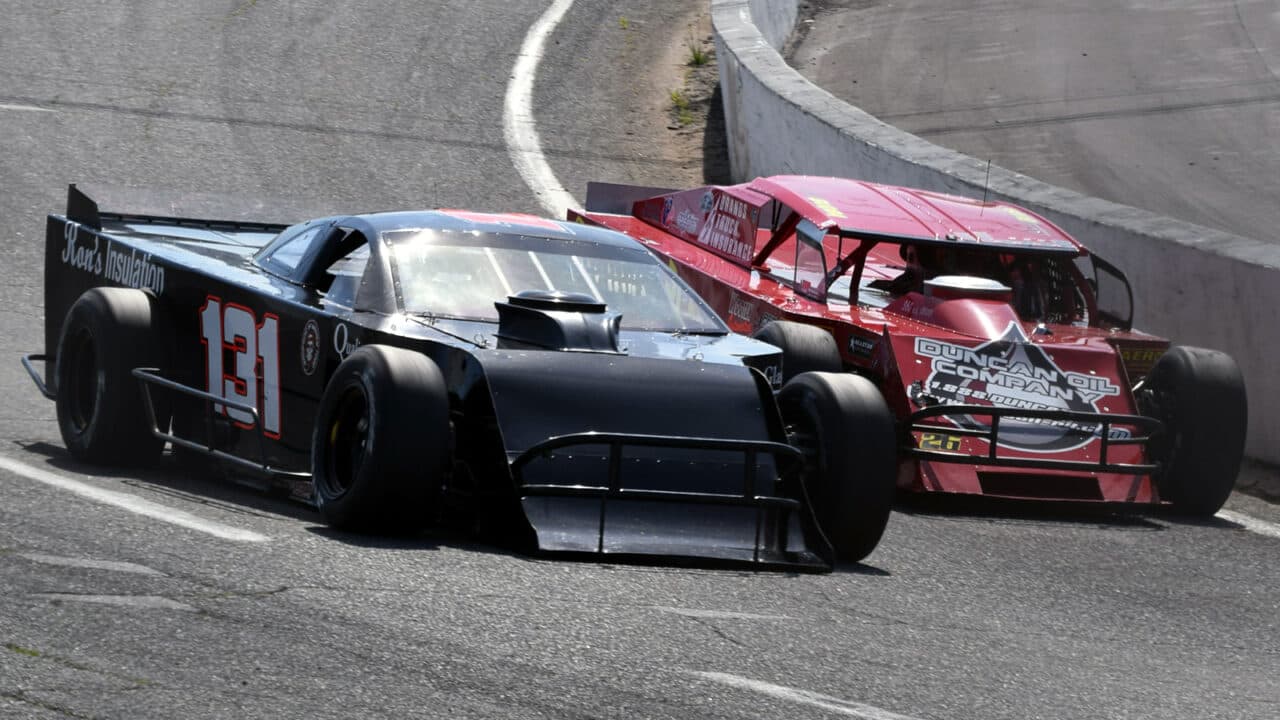 hero image for Modifieds Prepare for North/South Shootout at SpeedFest
