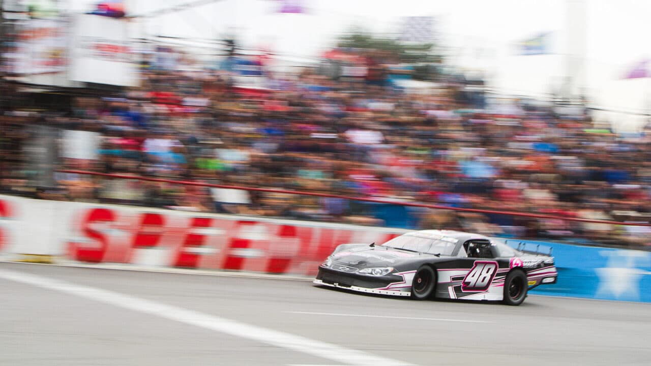 hero image for Snowball Derby LCQ Results, Starting Lineup: Peltier Charges to Last Chance Win