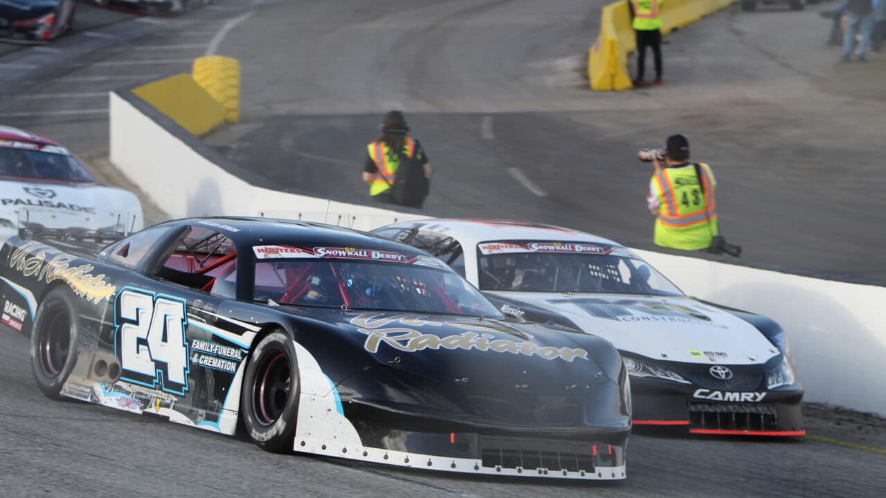 hero image for Save On Snowball Derby Pay-Per-View During Racing America Black Friday Sale