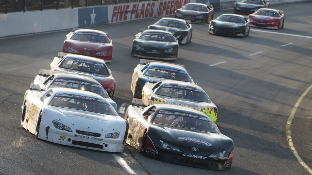 hero image for Watch a Snowball Derby Marathon on the Racing America Channel Thanksgiving Day