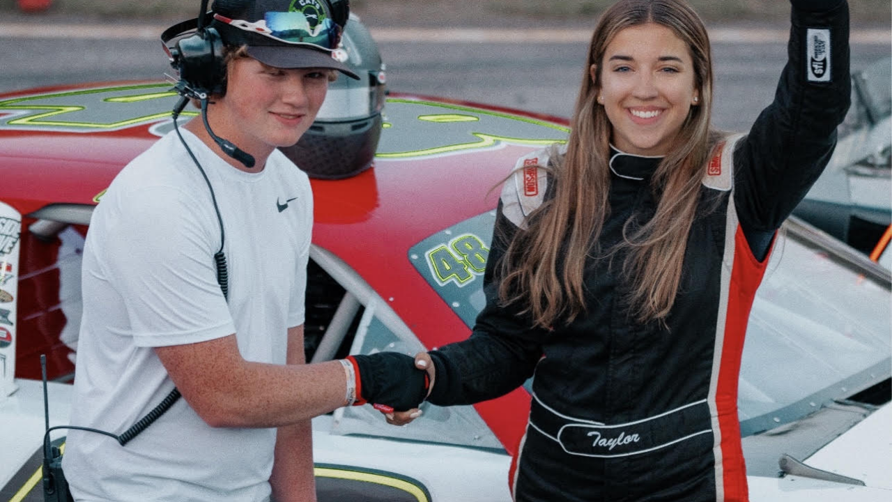 hero image for Taylor Hoar Partners with NEFCU/VSECU to Chase Late Model Rookie of the Year Honors at Thunder Road in 2024