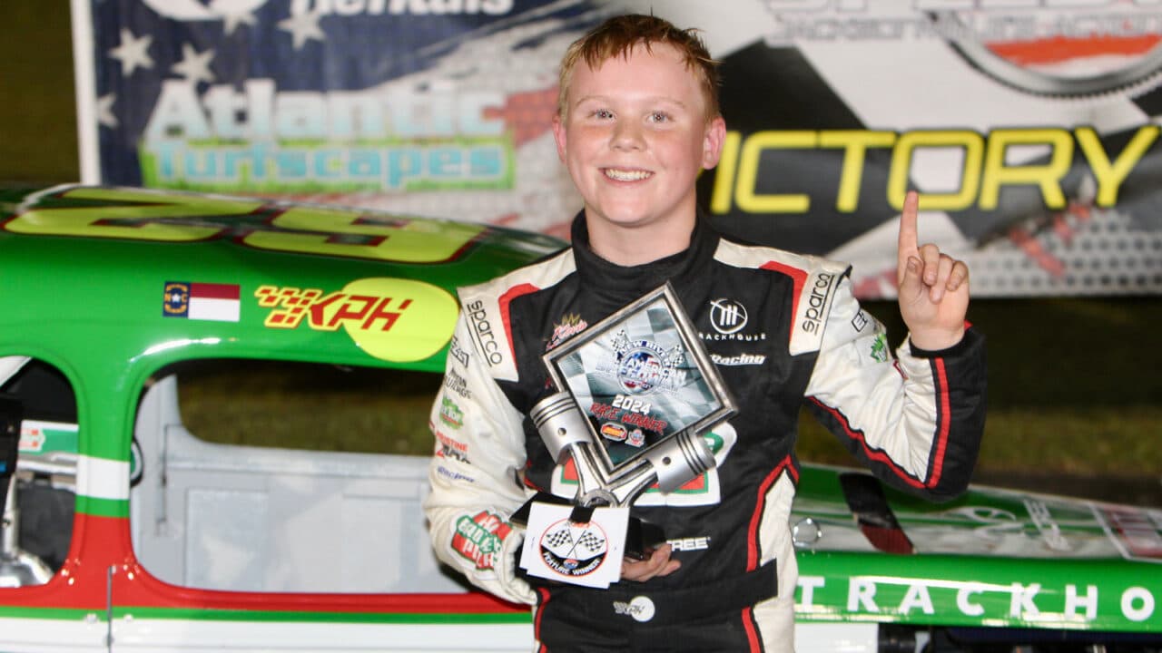hero image for Keelan Harvick Wins Legends Feature, Finishes Second in Street Stock Debut at New River